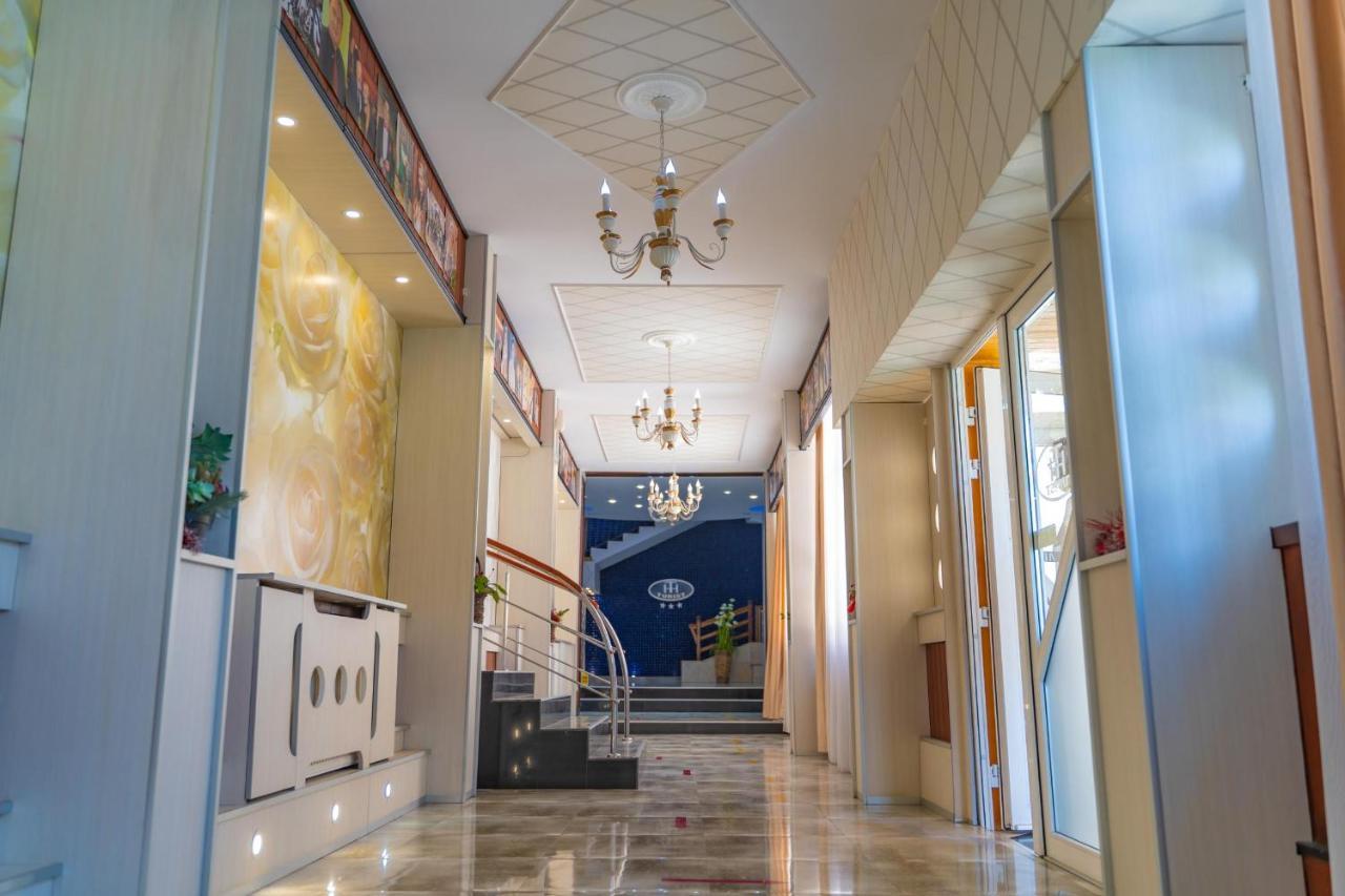 Hotel Turist Pucioasa Dış mekan fotoğraf