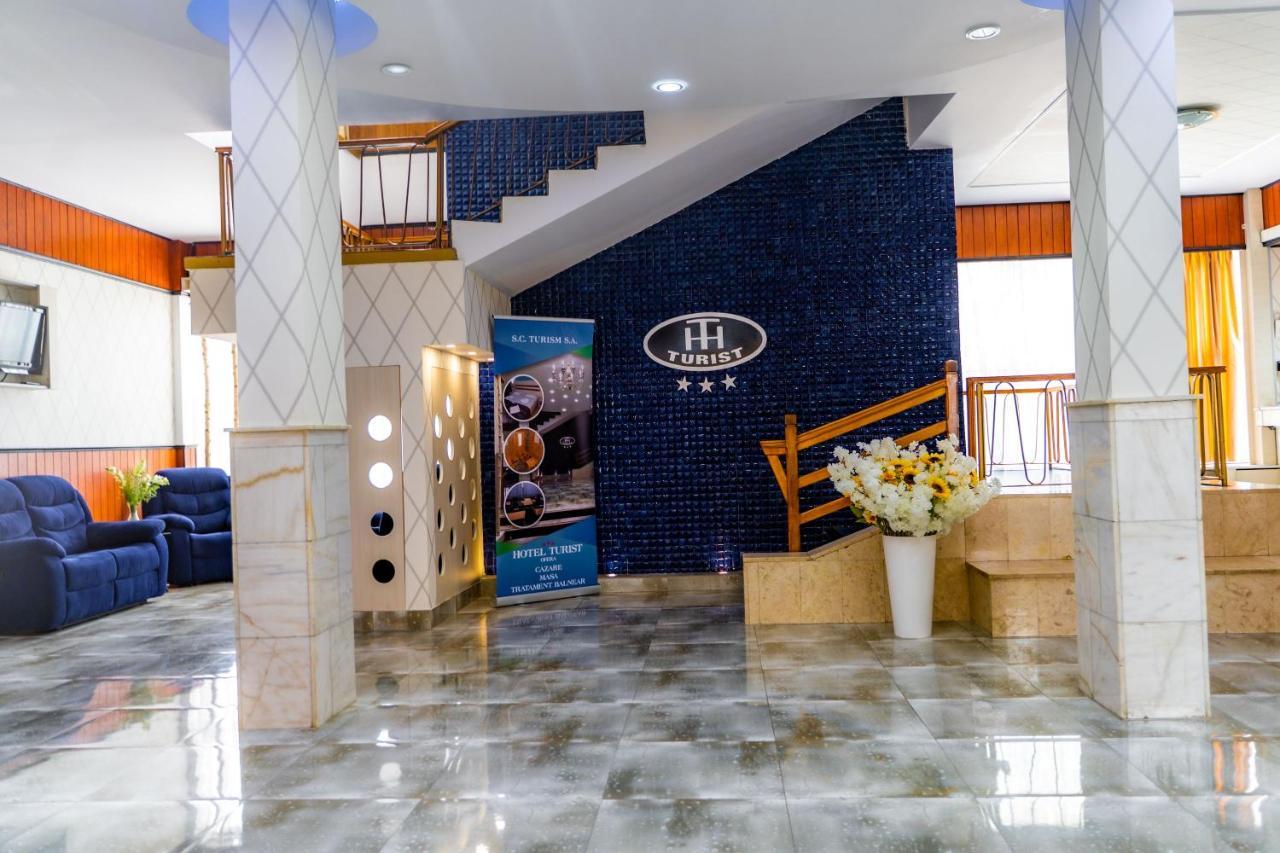 Hotel Turist Pucioasa Dış mekan fotoğraf