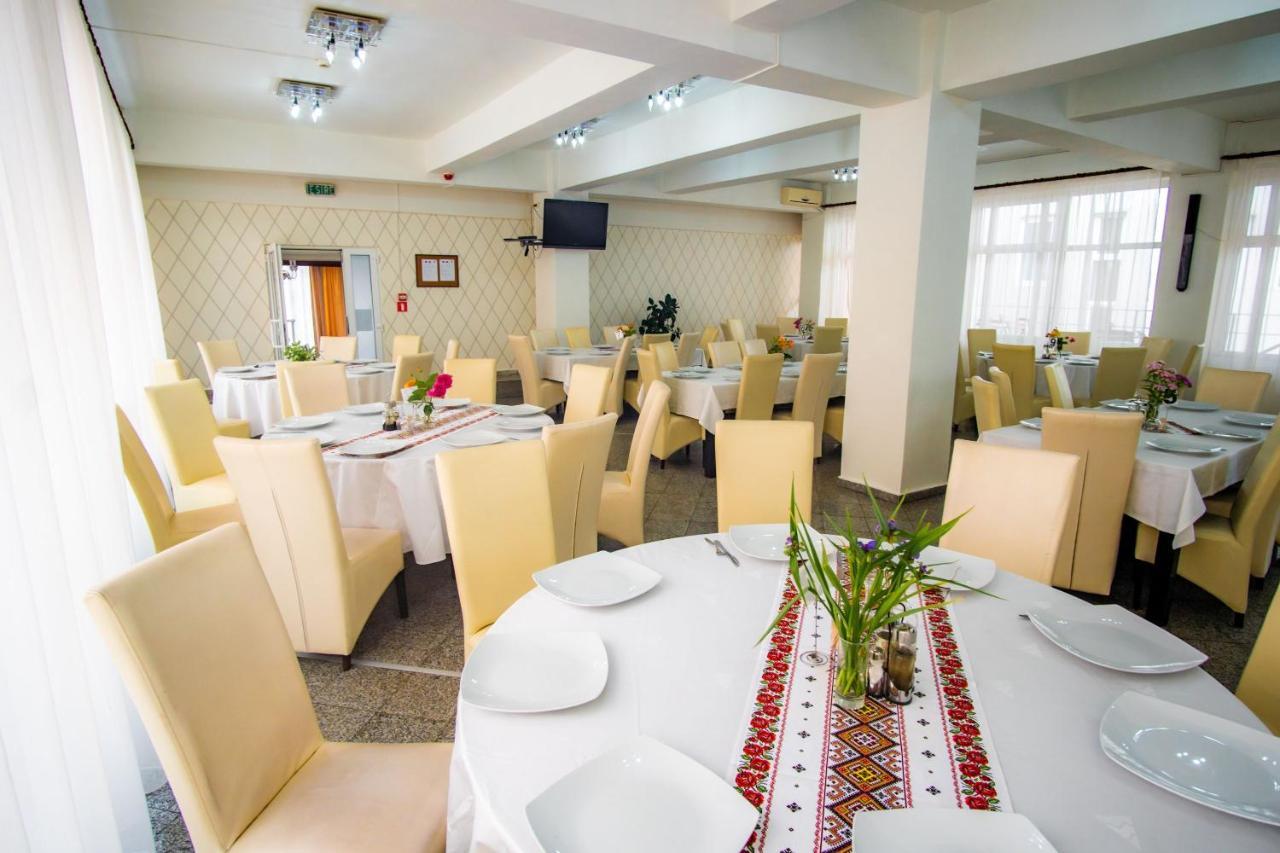 Hotel Turist Pucioasa Dış mekan fotoğraf